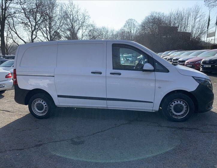 Mercedes-Benz Vito Skříň 1,6 l 65 kw