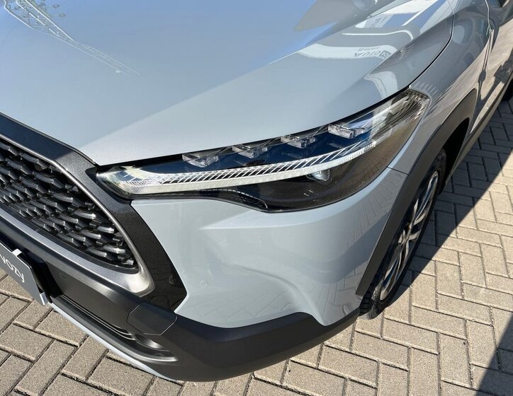 Toyota Corolla Cross SUV / Terénní 2,0 l 112 kw