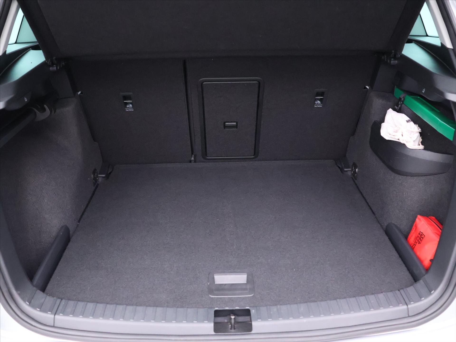 Škoda Karoq SUV / Terénní 2,0 l 110 kw