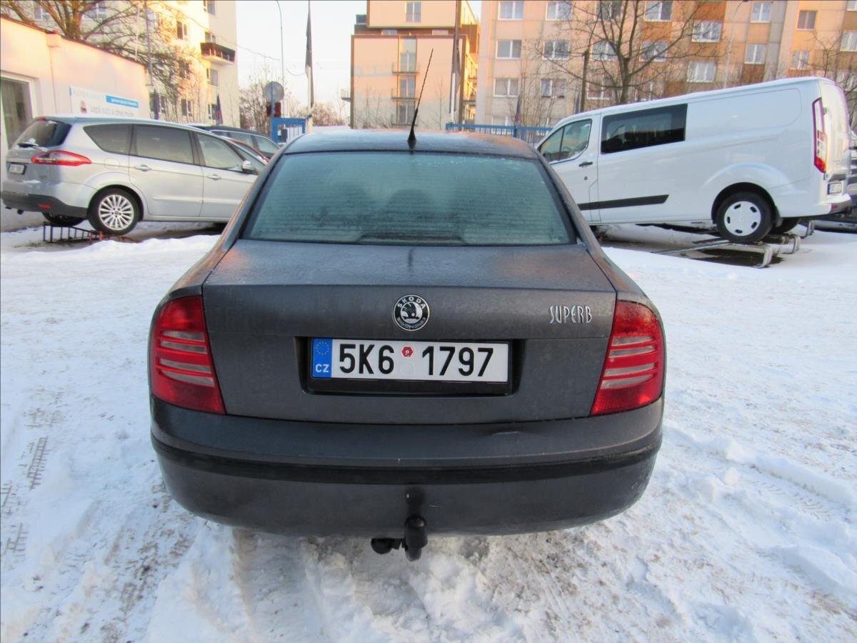 Škoda Superb