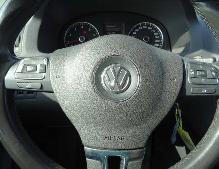 Volkswagen Touran MPV 1,2 l 77 kw