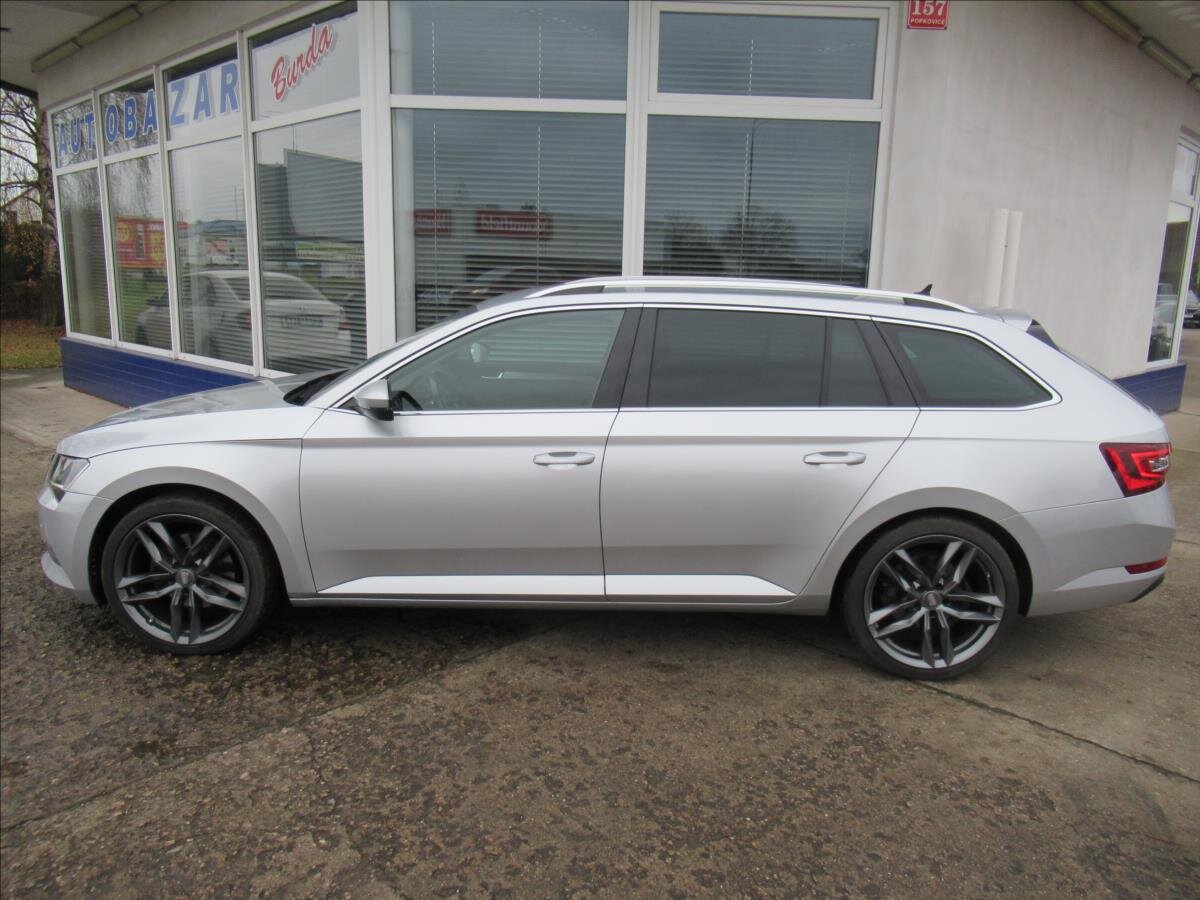 Škoda Superb Kombi 2,0 l 110 kw