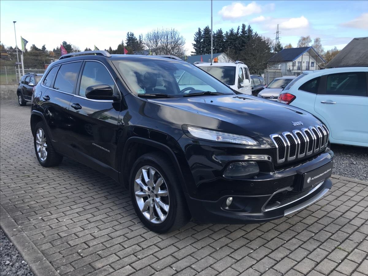 Jeep Cherokee Kombi 2,0 l 125 kw