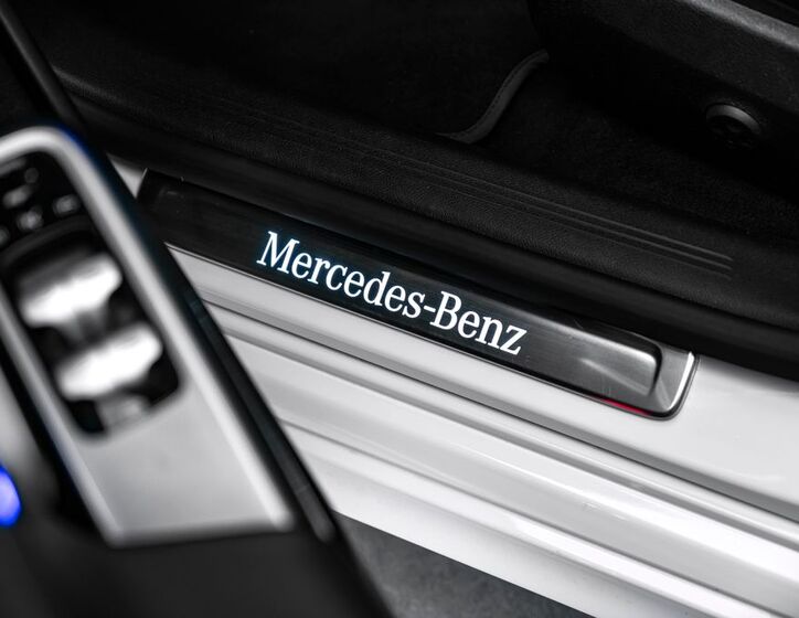 Mercedes-Benz Třídy E 19