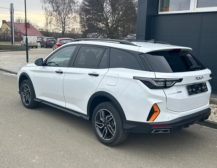 Dongfeng Ostatní Kombi 1,5 l 86 kw