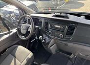 Ford Transit 18