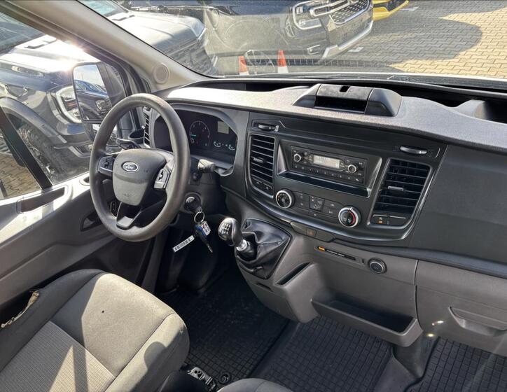 Ford Transit 18
