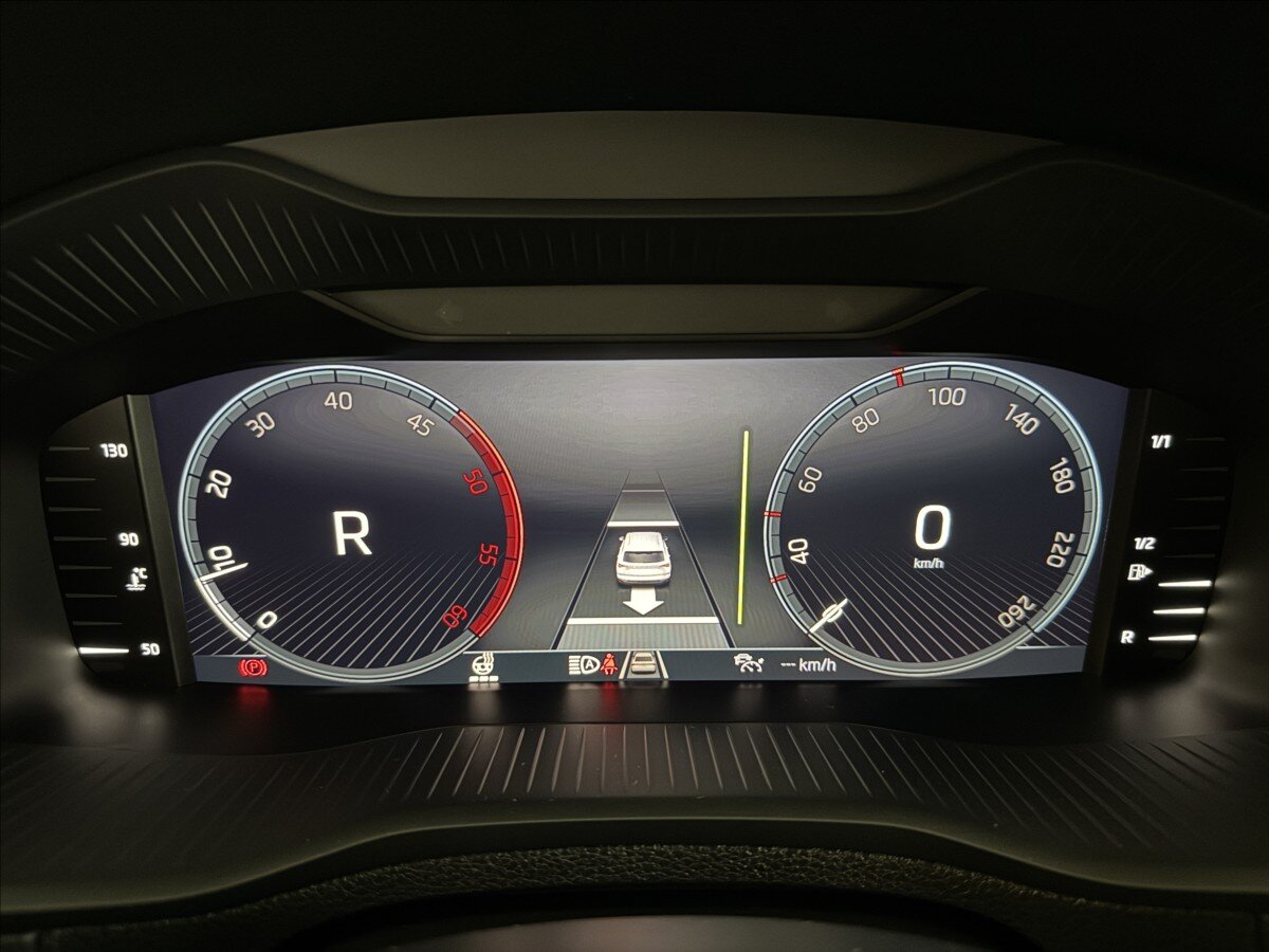 Škoda Karoq SUV / Terénní 2,0 l 110 kw