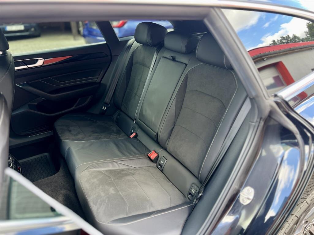 Volkswagen Arteon Kombi 2,0 l 147 kw