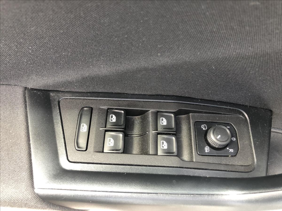 Volkswagen T-Roc Kombi 999,0 81 kw