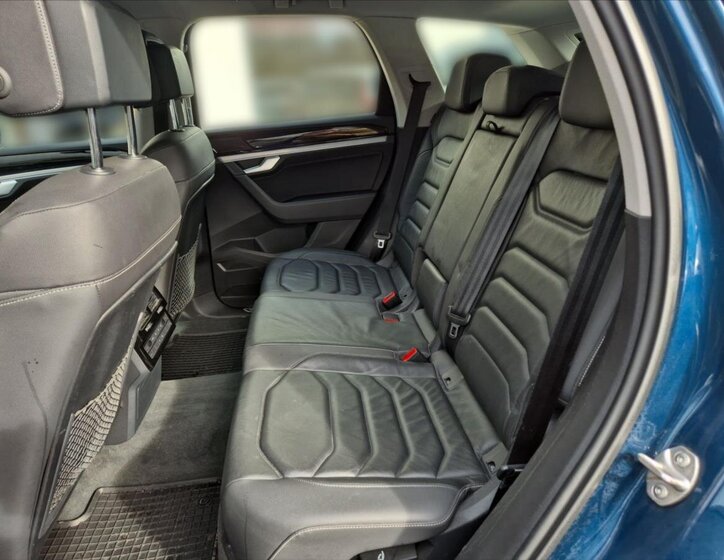 Volkswagen Touareg SUV / Terénní 3,0 l 210 kw
