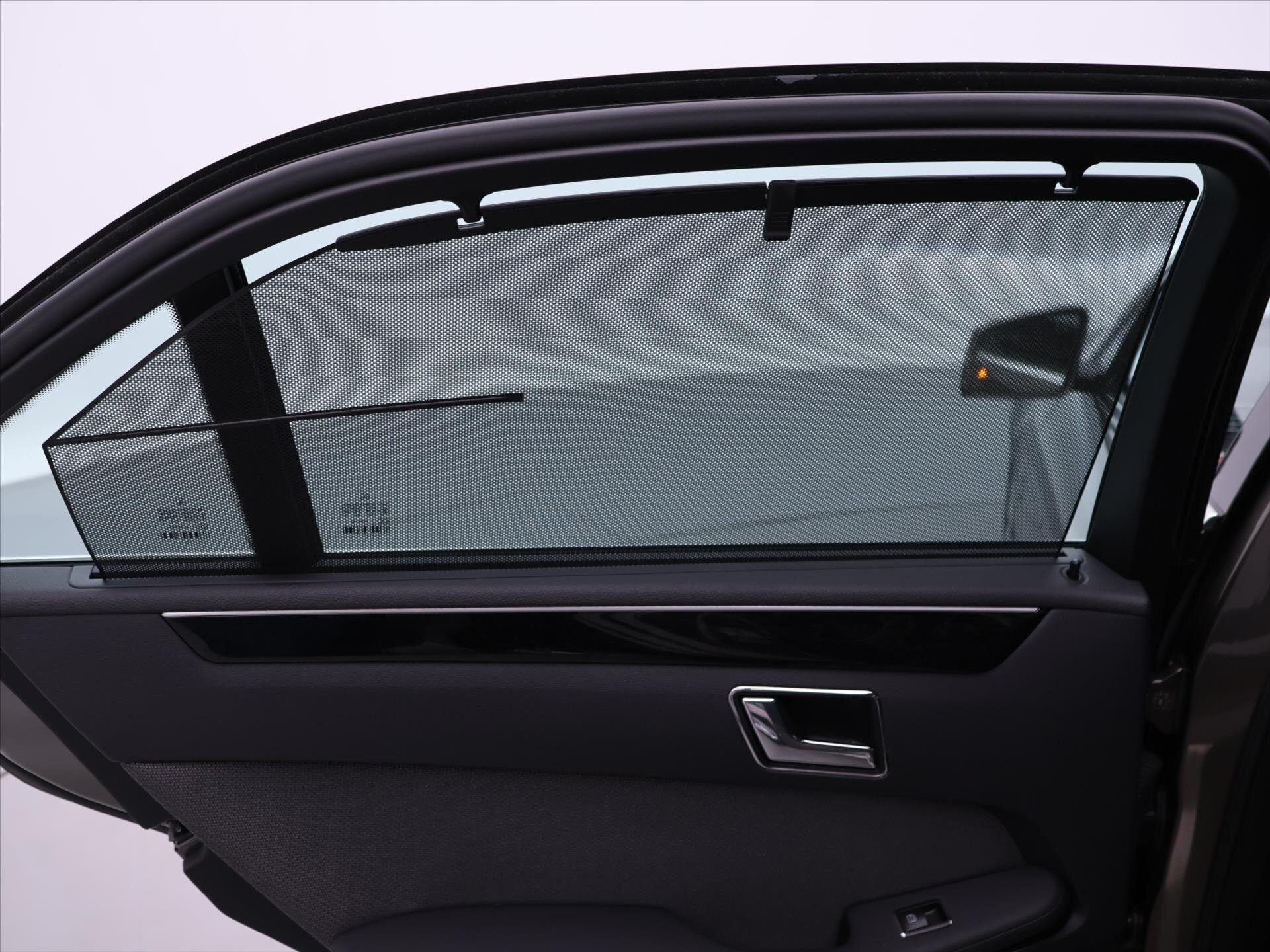 Mercedes-Benz Třídy E Sedan / Limuzína 3,0 l 150 kw