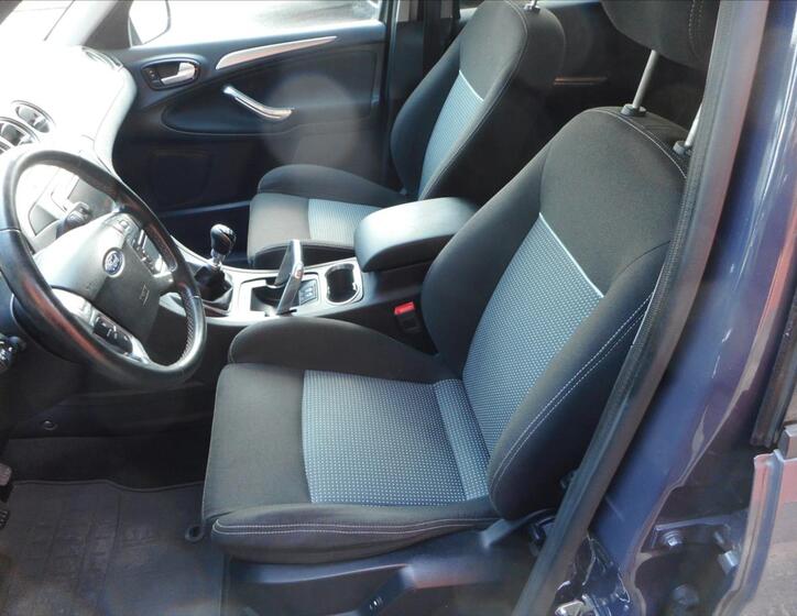 Ford S-MAX MPV 2,0 l 103 kw