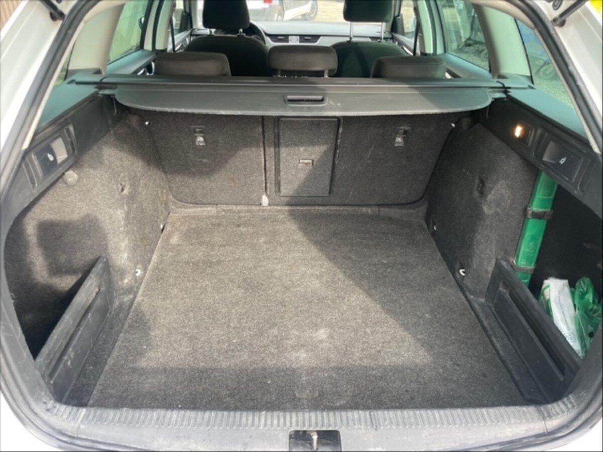 Škoda Octavia Kombi 2,0 l 110 kw