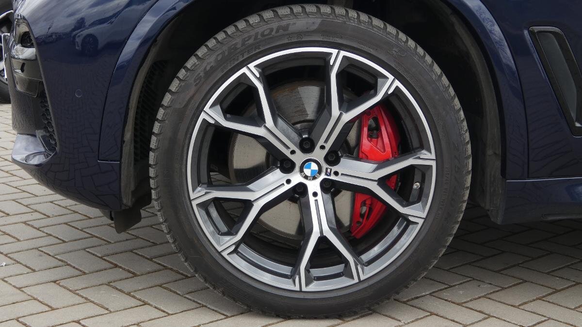 BMW X5 SUV / Terénní 3,0 l 250 kw