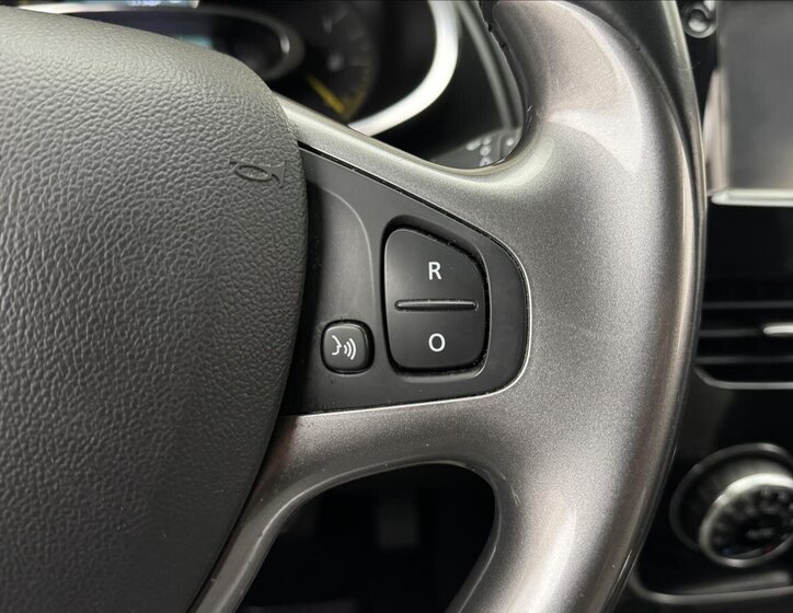 Renault Clio Kombi 1,1 l 54 kw