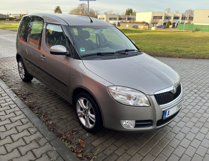 Škoda Roomster 4