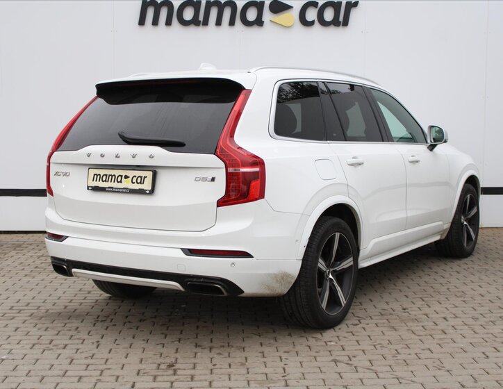 Volvo XC90 2