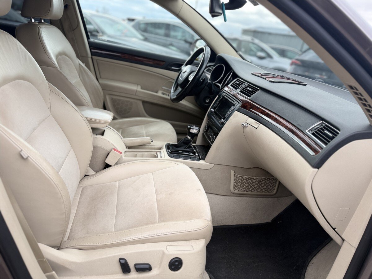 Škoda Superb Kombi 2,0 l 125 kw
