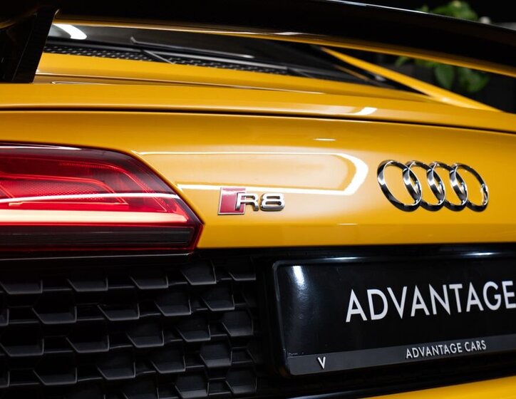 Audi R8 Kupé 5,2 l 456 kw