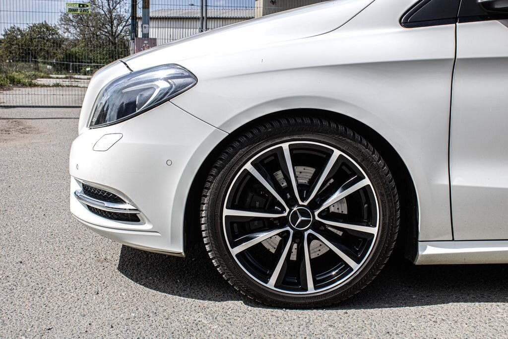 Mercedes-Benz Třídy B MPV 2,1 l 125 kw