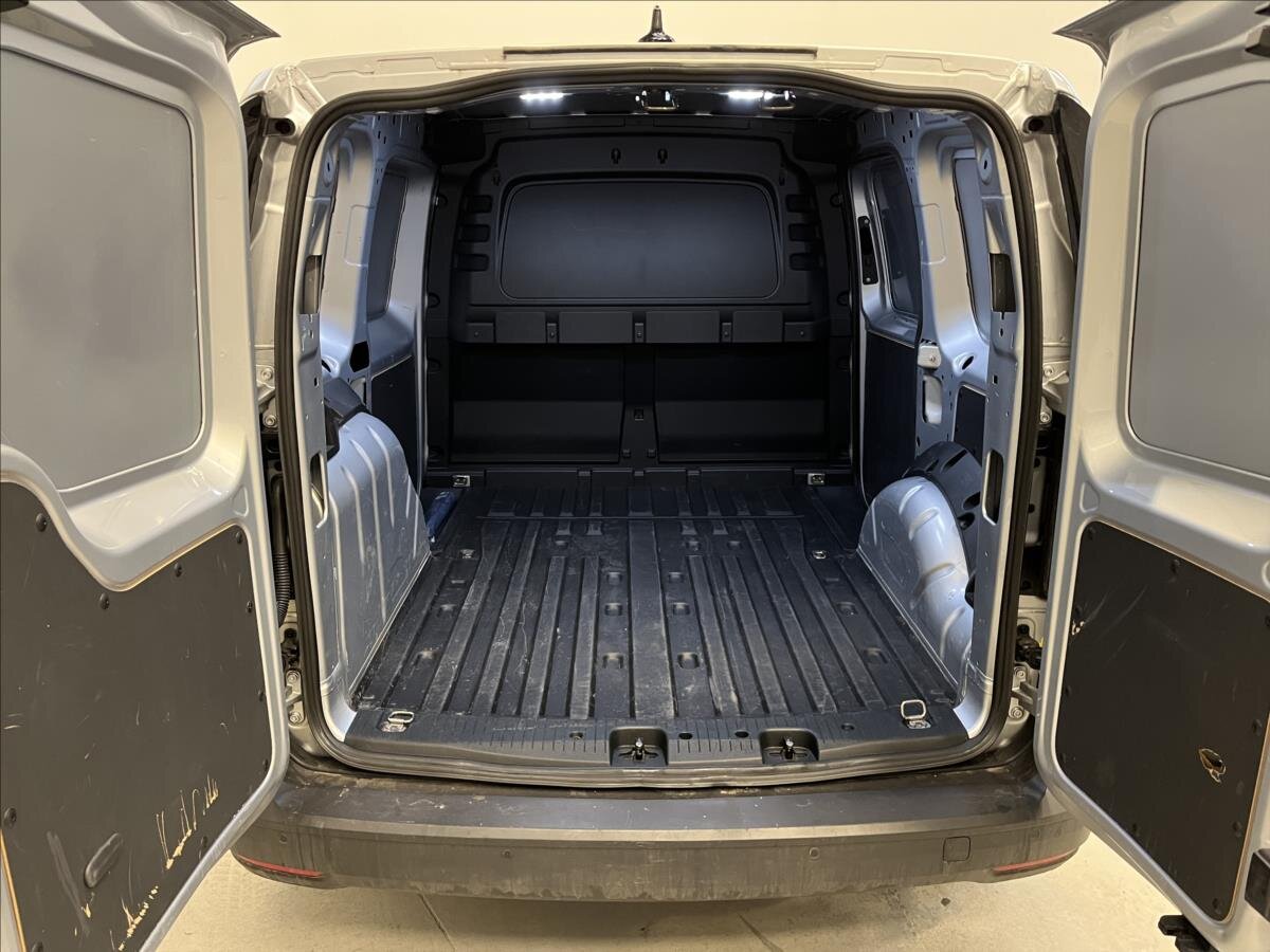 Volkswagen Caddy Skříň 2,0 l 55 kw