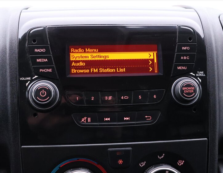 Peugeot Boxer Skříň 2,0 l 96 kw