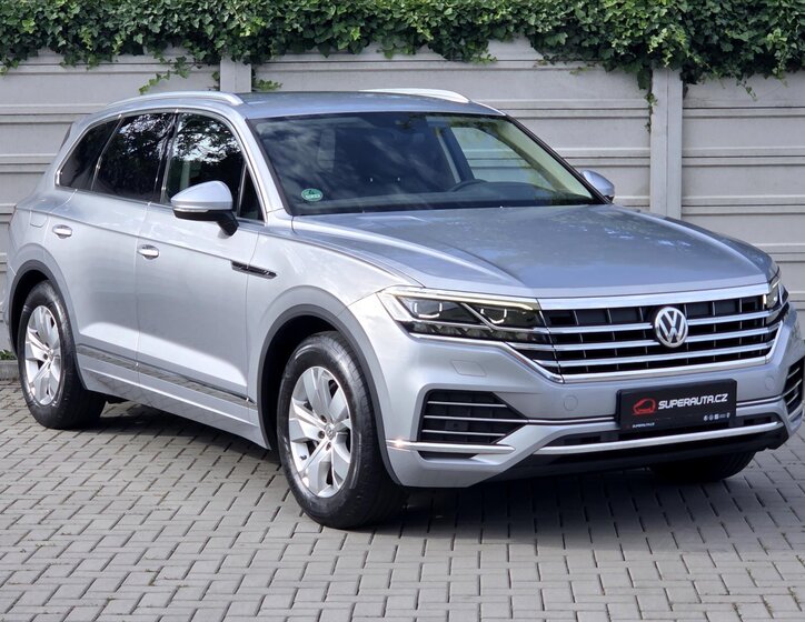 Volkswagen Touareg SUV 3,0 l 210 kw