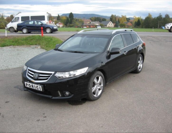 Honda Accord Kombi 2,4 l 148 kw