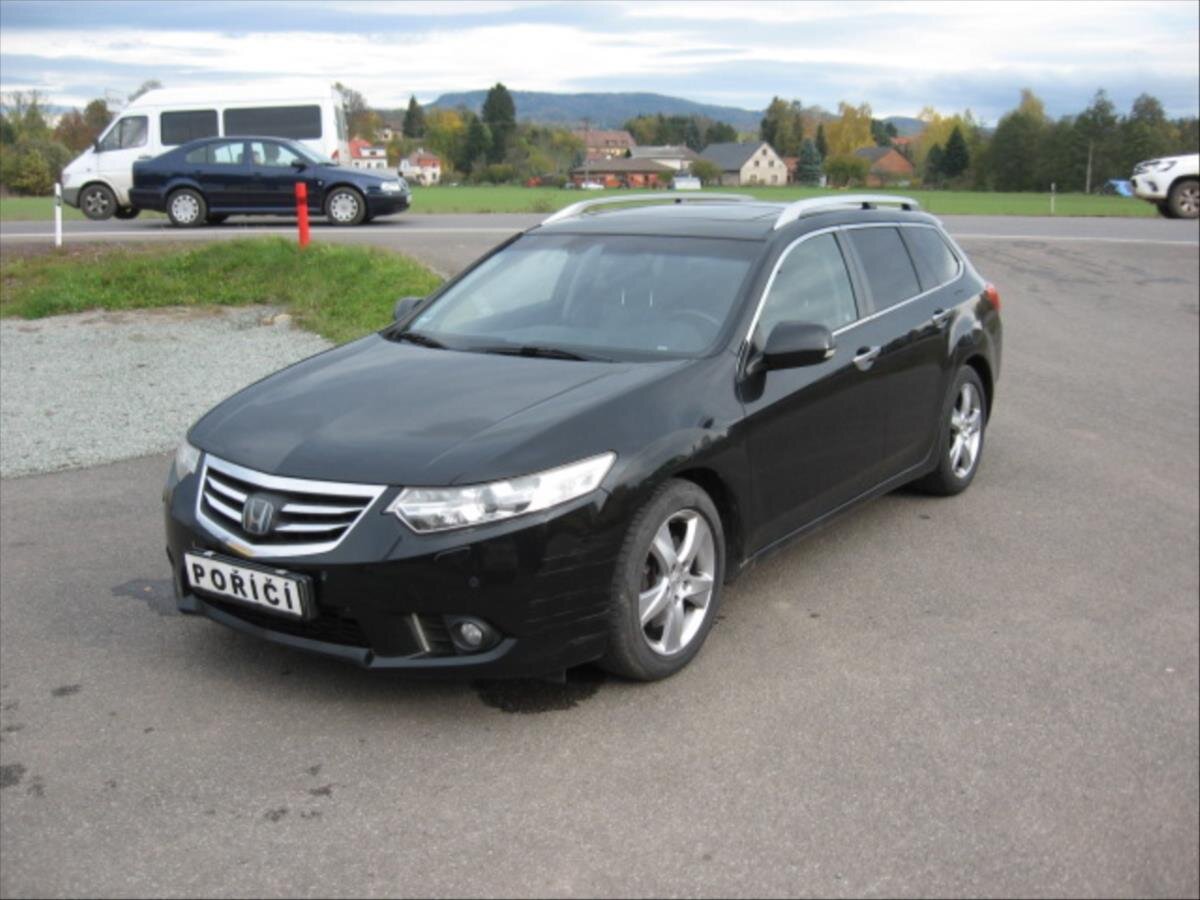 Honda Accord Kombi 2,4 l 148 kw