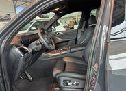 BMW X7 SUV / Terénní 3,0 l 250 kw