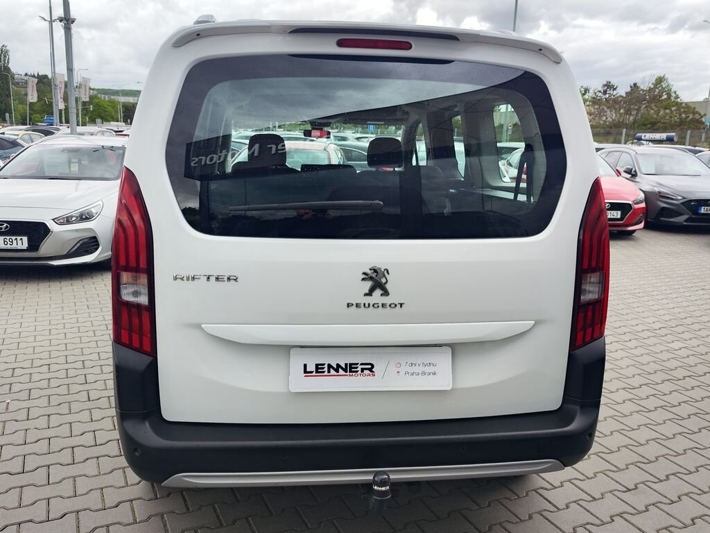 Peugeot Rifter MPV 1,5 l 75 kw