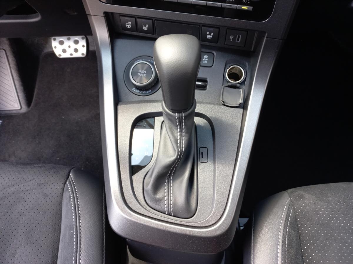 Toyota GR Yaris Hatchback 1,6 l 206 kw