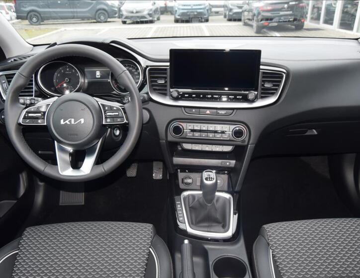 KIA XCeed 5