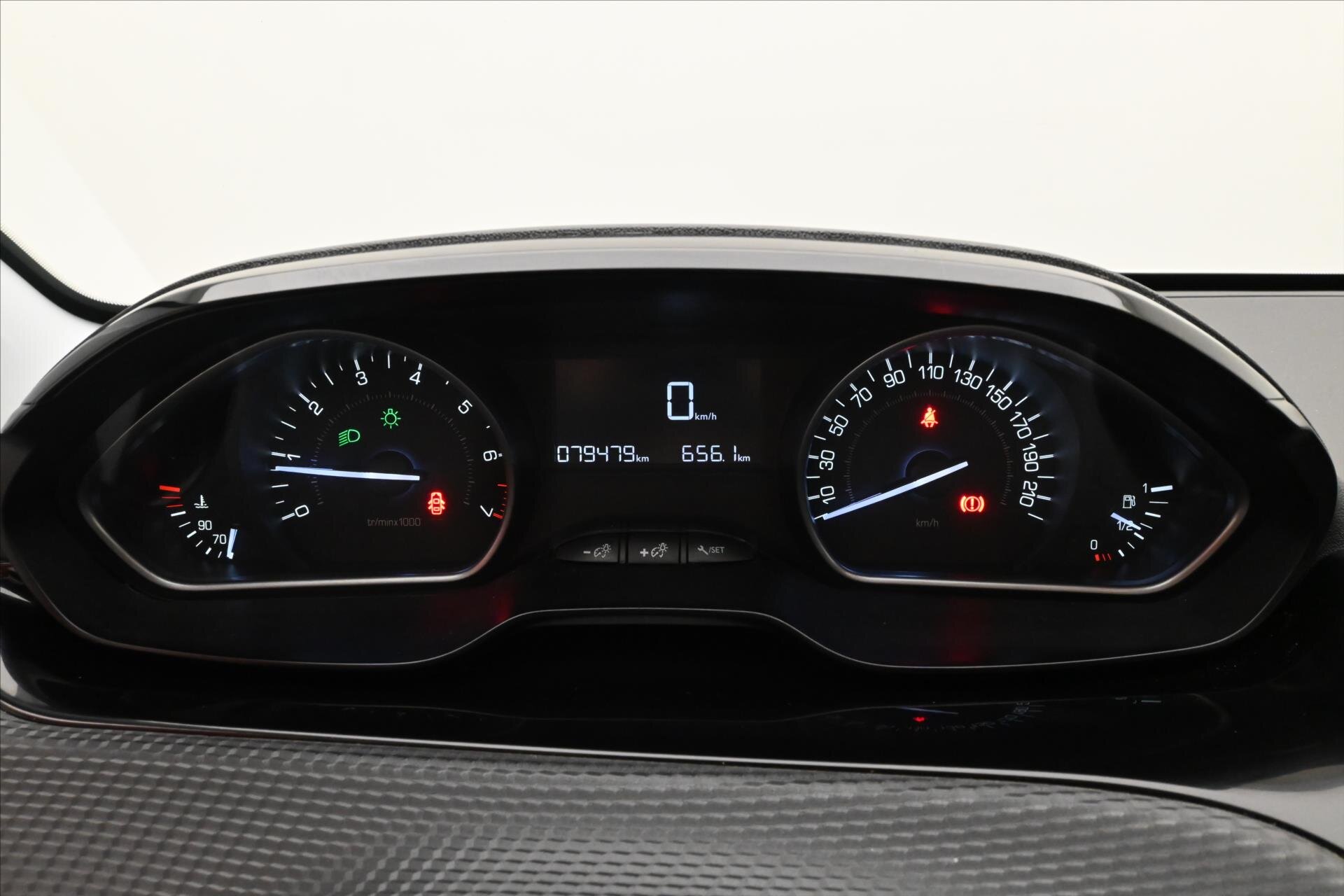 Peugeot 2008 SUV 2,0 l 60 kw