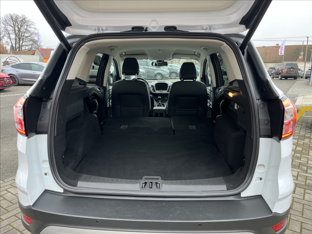 Ford Kuga Kombi 2,0 l 132 kw