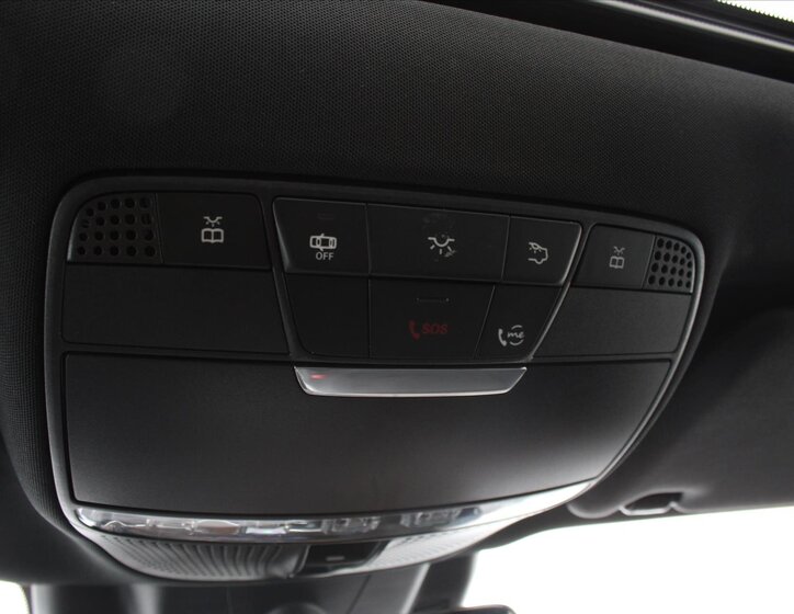 Mercedes-Benz Třídy E Kombi 2,0 l 143 kw