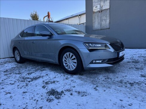 Škoda Superb Sedan 2,0 l 110 kw