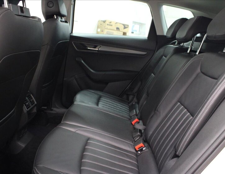 Škoda Karoq SUV 2,0 l 110 kw