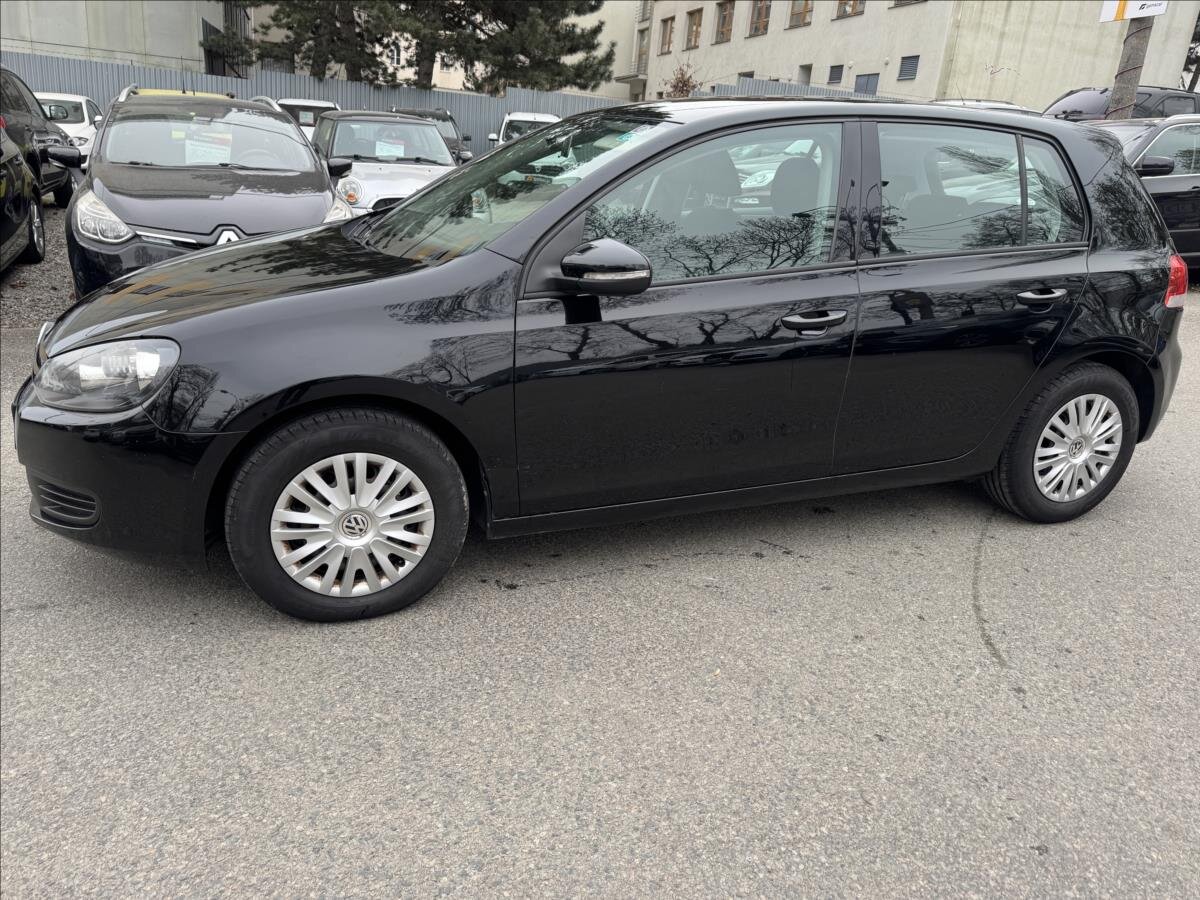 Volkswagen Golf Hatchback 1,6 l 77 kw