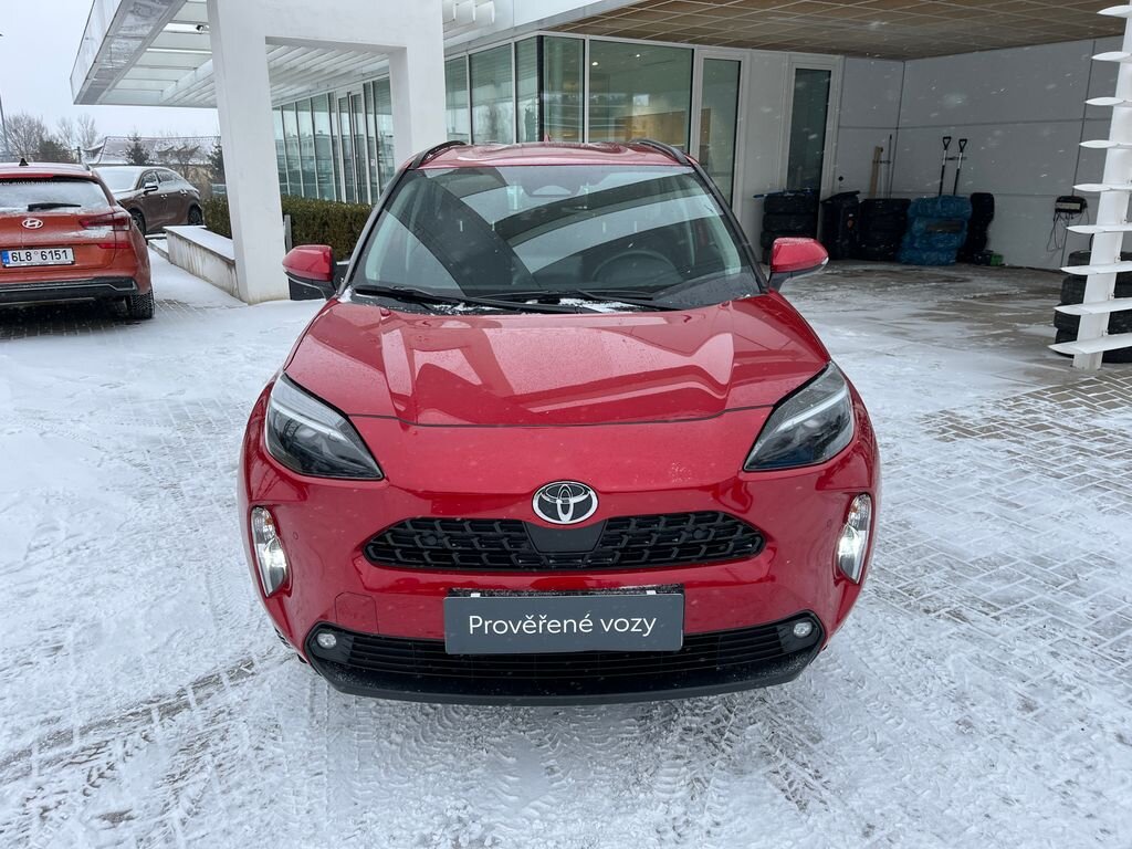 Toyota Yaris Cross SUV 1,5 l 68 kw