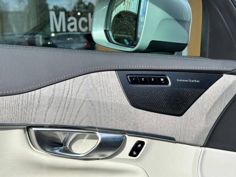 Volvo XC90 SUV 2,0 l 173 kw