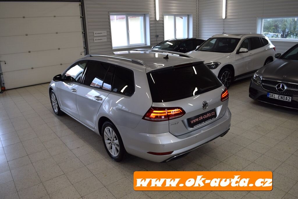 Volkswagen Golf Kombi 1,6 l 85 kw