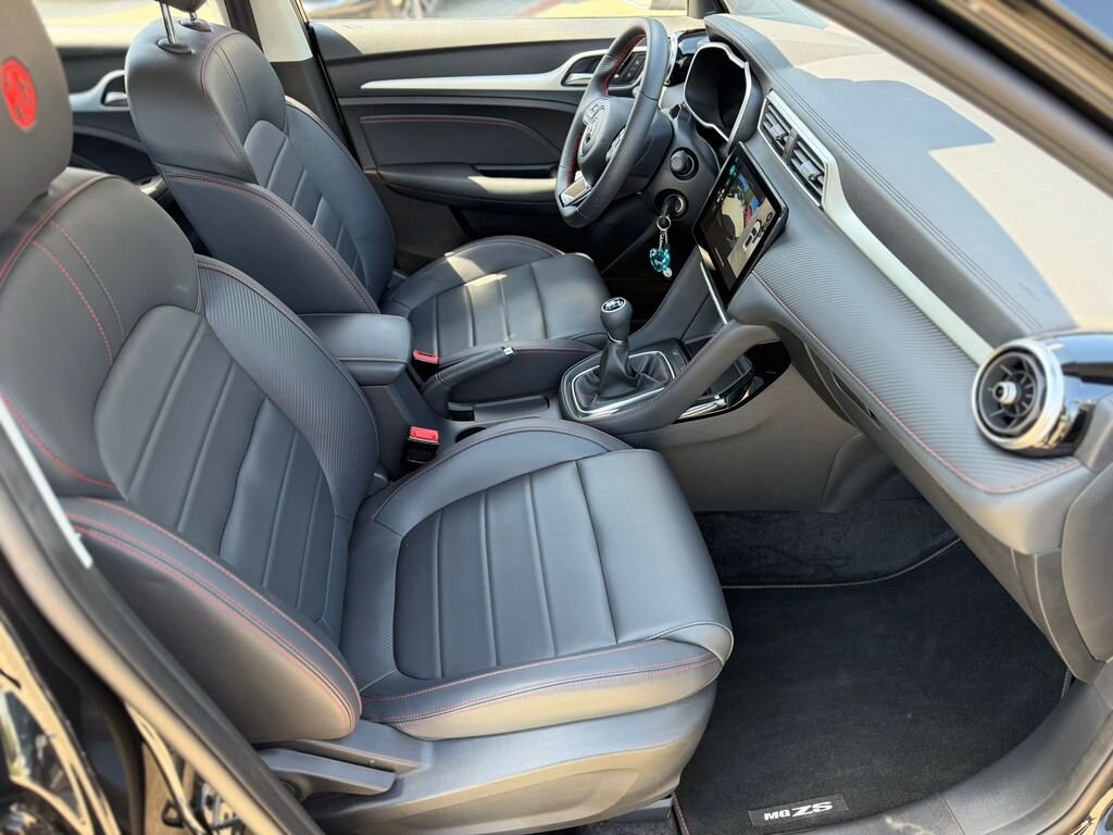 MG ZS SUV / Terénní 1,5 l 78 kw