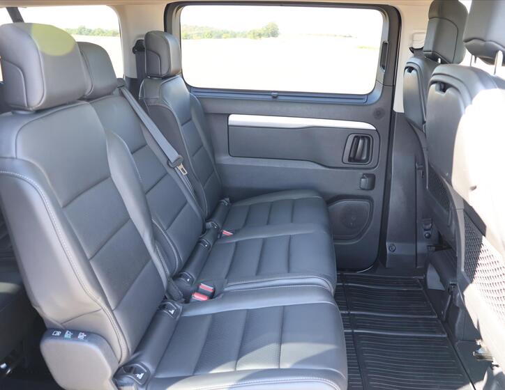 Toyota ProAce Verso 13