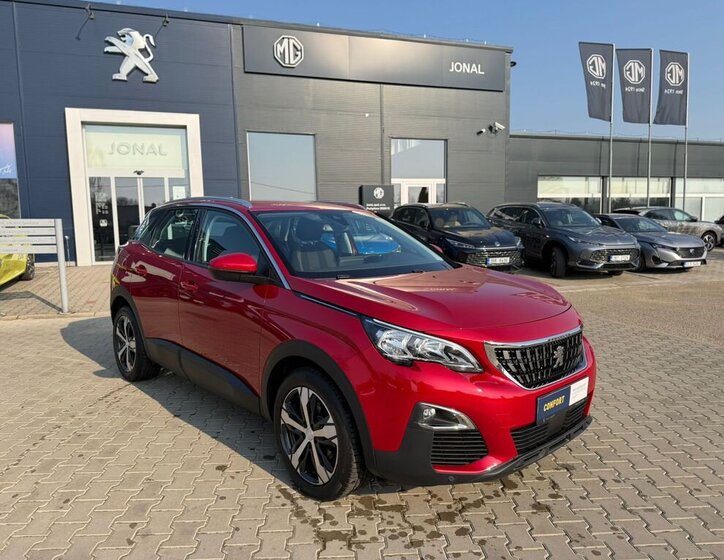 Peugeot 3008 SUV / Terénní 1,2 l 96 kw