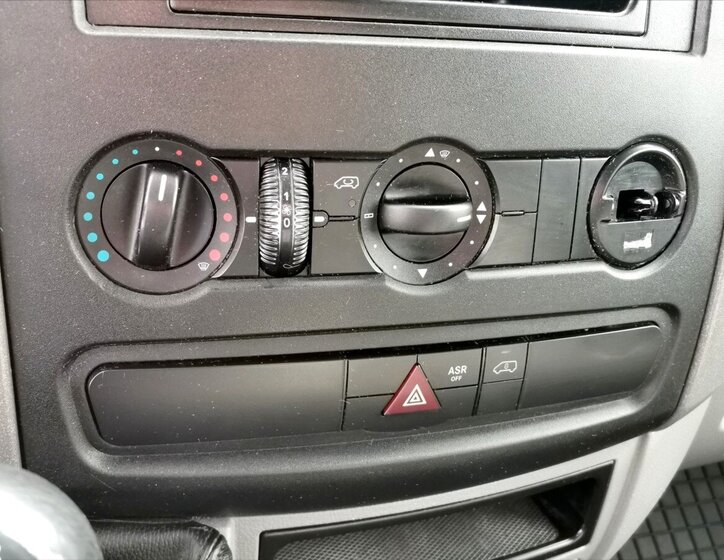 Volkswagen Crafter 10