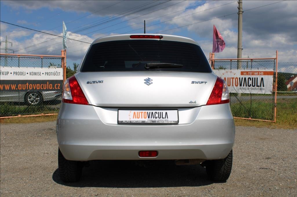Suzuki Swift Hatchback 1,2 l 66 kw