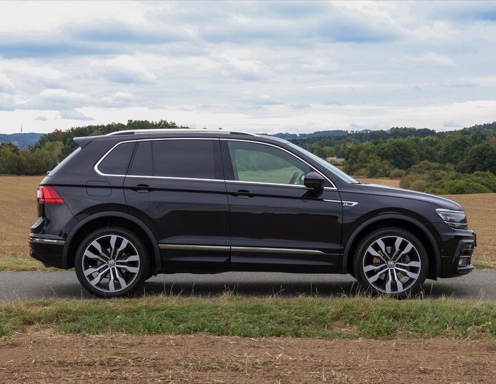 Volkswagen Tiguan 8