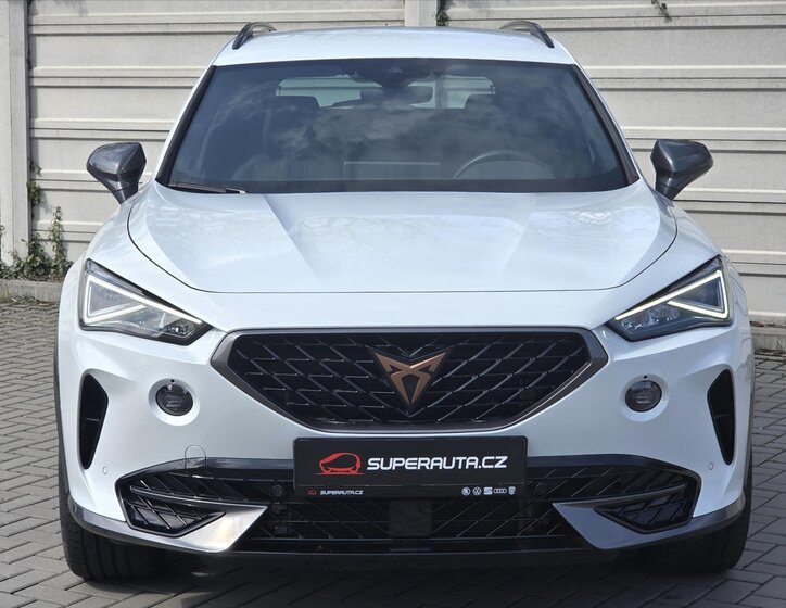 Cupra Formentor SUV / Terénní 2,0 l 140 kw